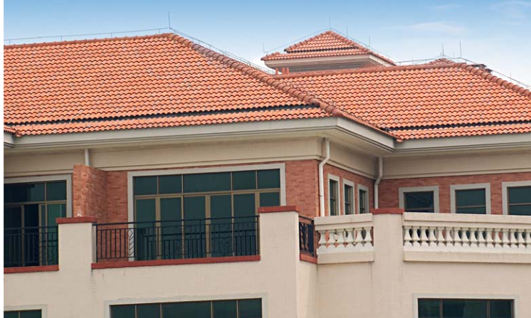 新时代屋顶材料之选：树脂瓦VS传统瓦片优势对比